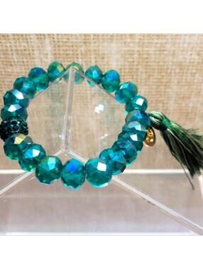 Gold Cake Green Faceted Crystal Glass Beaded Pave Tassel Stretch Bracelet